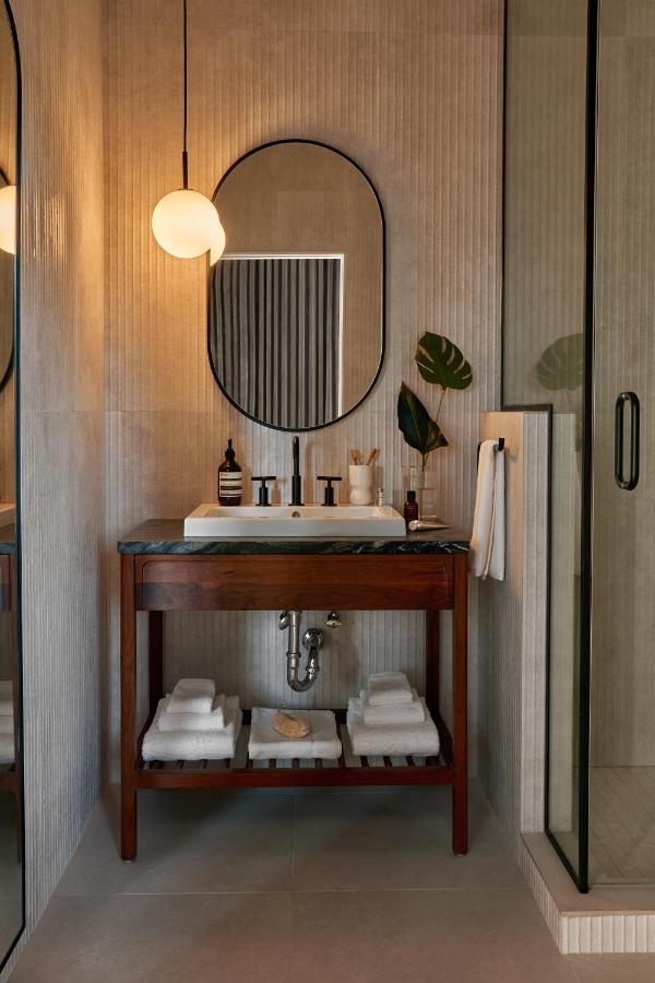 Archway Hotel Residence Philadelphia Buitenkant foto