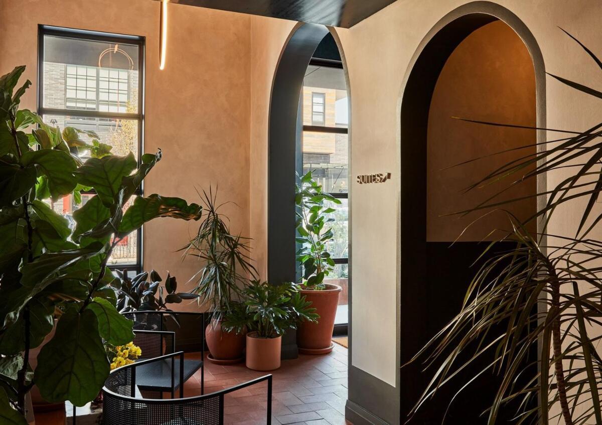 Archway Hotel Residence Philadelphia Buitenkant foto